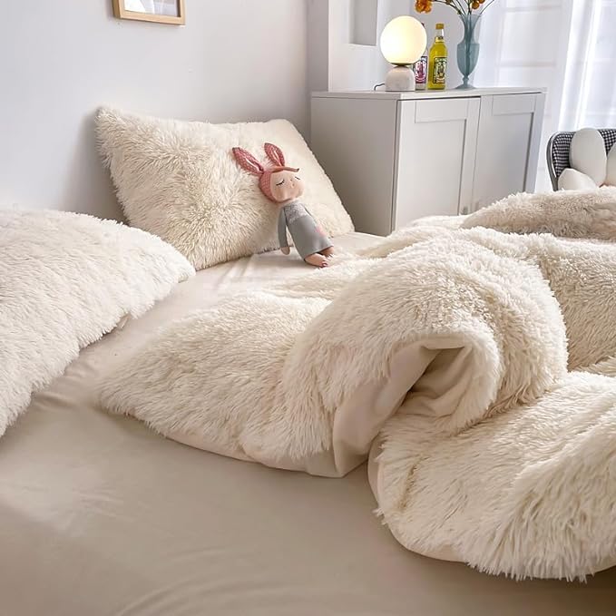Faux Fur Kids Girls Milky White Comforter Sets Twin/Full - 3PC Bed Set Warm Comfortable Soft Plush Flannel Velvet Fluffy Fuzzy Bedding(Comforter x 1 Pillowcases x 2)