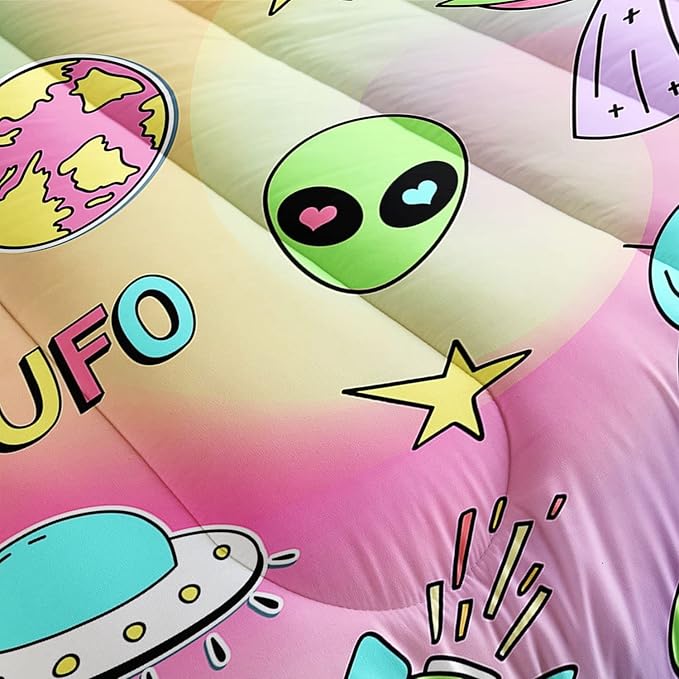Datura home Space Alien Children Bedding Comforter Set for Girls Kids,Colorful Cartoon Outer Space Planet UFO Lovely Alien Theme Bedding Set with 1 Comforter and 2 Pillowcases(Alien3 Twin)