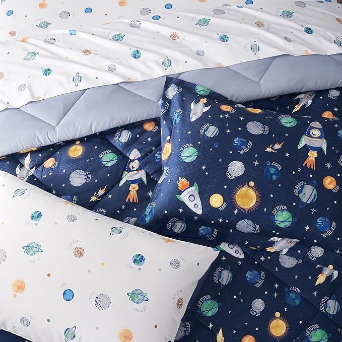 Kids Bedding Set for Boys, Twin Size 5 Pieces Space Themed Bed in a Bag, Super Soft Lightweight Microfiber Comforter Set with Sheets, Hotel Quality Durable Children Bed Set