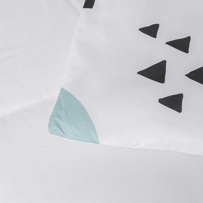 Feelyou Cartoon Car Kids Comforter Set Construction Bedding Set Decor Equipment Trucks Comforter Cartoon Car Excavator Tractor White Yellow Duvet Set Bedroom Quilt Set 3Pcs Queen