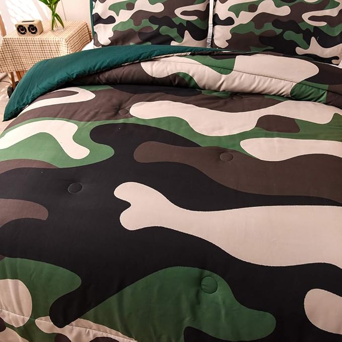 Meeting Story Army Green Camouflage Bedding Set, Camouflage Comforter Set, 3 PCS One Comforter and Two Pillowcases, All Season Soft Bedspread for Kids Teens Adults (Green, Queen)