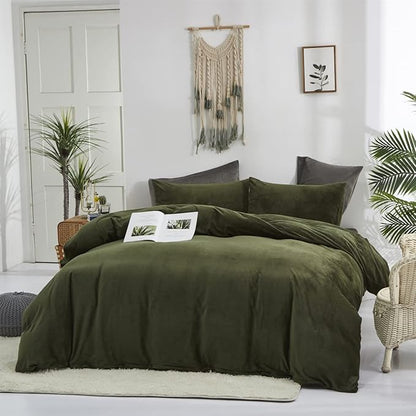 Wellboo Olive Green Velvet Comforter Sets Full Size Fluffy Army Green Bedding Comforters Soft Women Men Solid Dark Green Flannel Quilt Modern Blackish Green Sherpa Bed Puffy Military Green Blankets