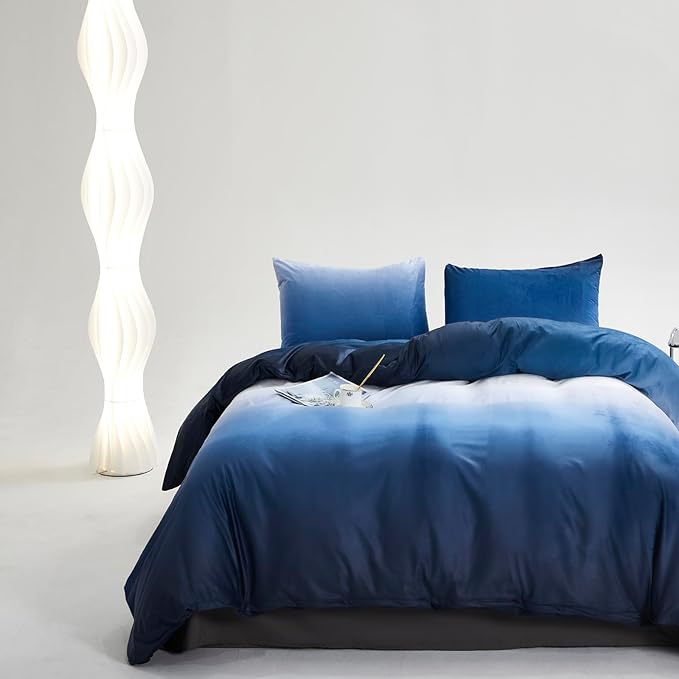Blue White Gradient Comforter Set Queen Blue Velvet Bedding Comforter Modern Plain White and Royal Blue Gradient Soft Quilt Farmhouse Flannel Comforter Warm Queen Bed Comforter