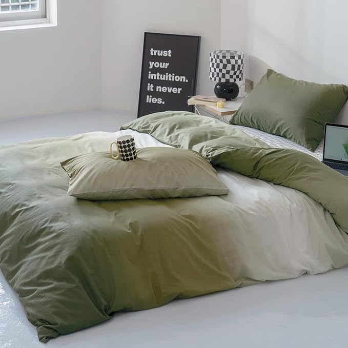 Gradient Green Comforter Set Ombre White Green Bedding Set Cal King Women Aesthetic Comforter 3 PCs Green Color Bed Comforter Set California King Gradient White and Green Comforter Set