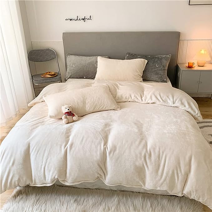 Wellboo White Fluffy Comforter Sets California King Women Men Solid White Velvet Bedding Comforters Cal King Plain White Flannel Plush Winter Blankets All White Flurry Aesthetic Quilt White Shaggy Bed