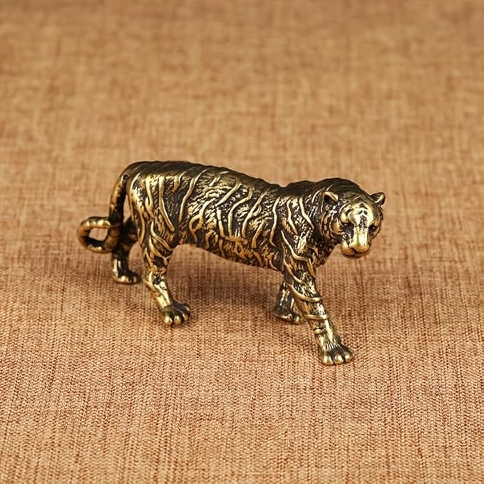 Vintage Solid Brass Big Tiger Figurine - Majestic Desk Decor for Collectors - Perfect Home or Office Accent(Big Tiger)