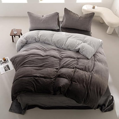 Wellboo Grey Gradient Comforter Sets California King Silver Grey Velvet Bedding Comforters Cal King Modern Plain White and Dark Grey Flannel Quilts Gray Comforters Micromink Sherpa Fuzzy Plush Bed