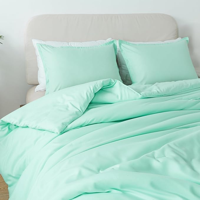Queen Sage Green Comforter Set, Solid Lightweight Skin-Friendly Boho Bedding Set & Collections, Breathable Fluffy Microfiber 3 PCS (90"x90") Comforter Set for All Seasons with Pillowcases