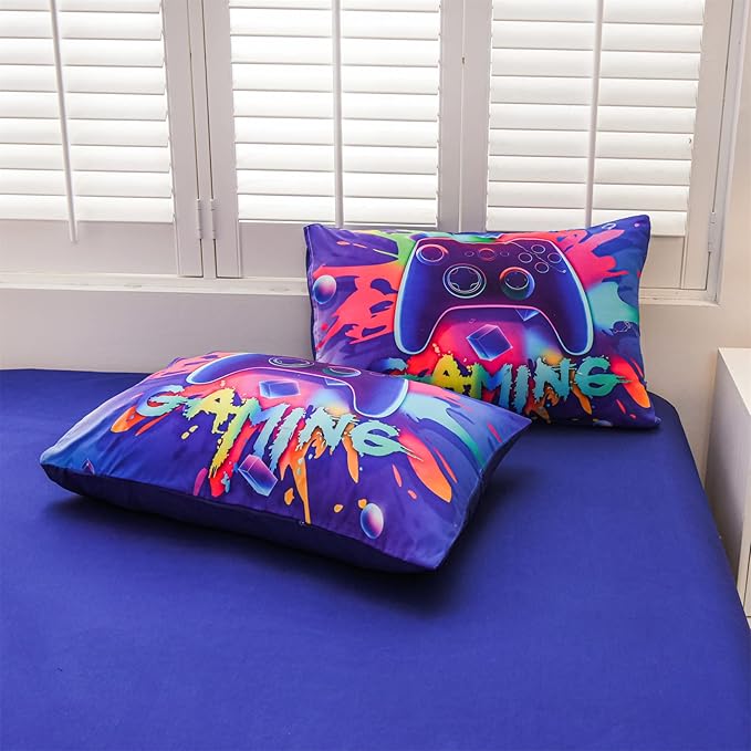 Aimuan Gaming Comforter Sets for Boys Kids Bedding Sets Video Games Console Action Buttons Novelty Colorful Game Gamepad Controller Modern Gamer Room Decor Home Quilt Set (Queen 6 Pcs,Purple)