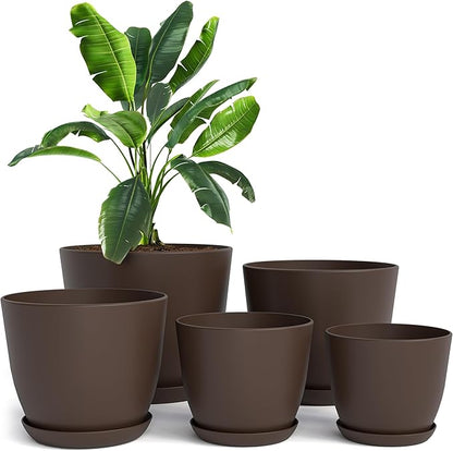 Utopia Home - Plant Pots Indoor with Drainage - 7/6.6/6/5.3/4.8 Inches Garden Flower Pots for Indoor Planter - 5 Pack Brown Plastic Planters - Ideal for Stocking Stuffers or Room, Office Home Decor