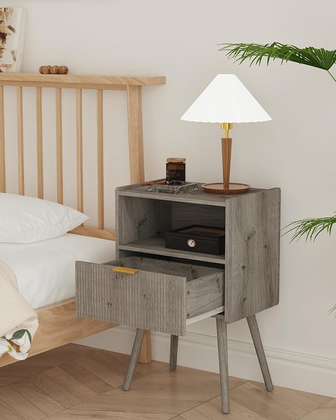 Nightstand,Modern Bedside Table with Storage Drawer and Open Wood Shelf, Accent Night Stand with Solid Wood Legs for Living Room, Bedroom and Small Spaces,Easy Assembly (Grey Oak)