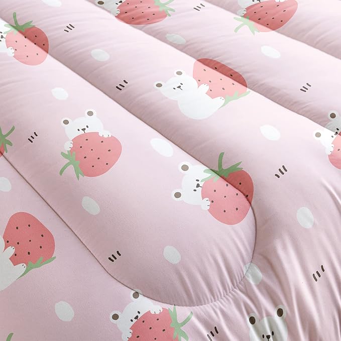 Cartoon Bear Comforter Full Size,Pink Strawberry Comforter Set for Kids Teens Girls,3Pcs Bedding Set Printed Comforter with 2 Pillowcases,Down Alternative,Soft and Lightweight，Full Size