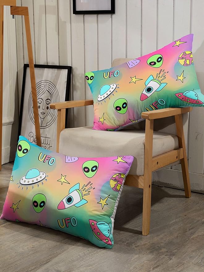 Datura home Space Alien Children Bedding Comforter Set for Girls Kids,Colorful Cartoon Outer Space Planet UFO Lovely Alien Theme Bedding Set with 1 Comforter and 2 Pillowcases(Alien3 Queen)