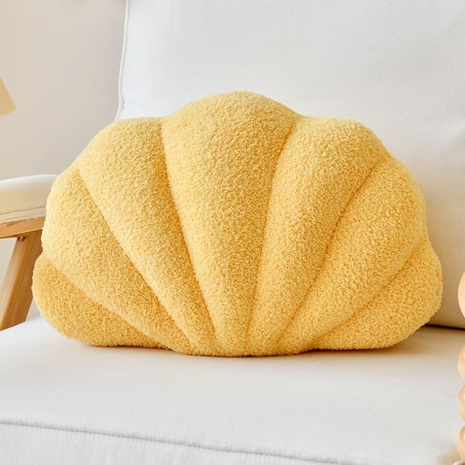 Yellow Seashell Throw Pillows, Shell Shaped Throw Pillows, 13 Inch Soft Home Decorative Pillow Plush Cushion for Bed Couch Living Sofa Room Decor Accent Throw Pillow