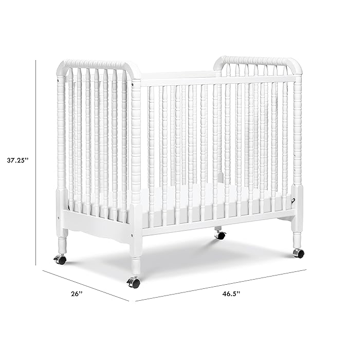 DaVinci Jenny Lind 3-in-1 Convertible Mini Crib in White, Removable Wheels, Greenguard Gold Certified