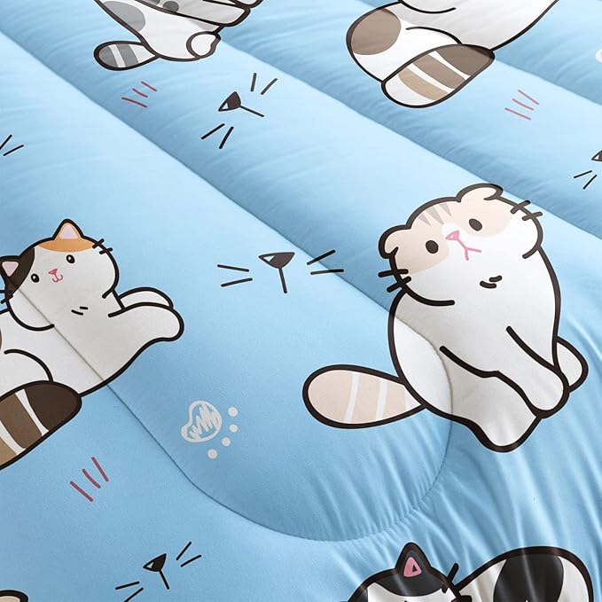 Datura home Blue Kawaii Cat Comforter Bedding Set for Girls Lovely Kitten Blue Print Cute Animal Pattern Bedding Set with 1 Comforter and 2 Pillowcases for Girls Bedroom All Season(Cat Blue Twin)