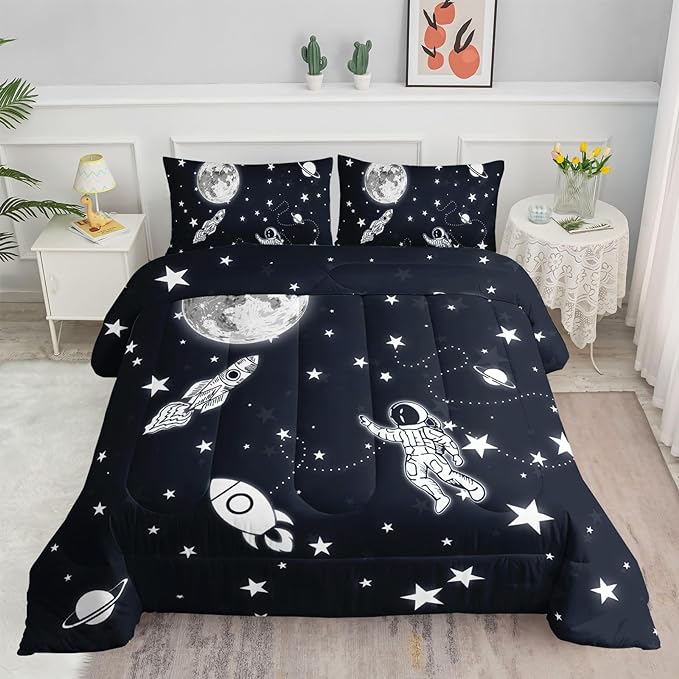 Datura home Kids Comforter Set Astronaut Space Rocket Printed Pattern Quilt Bedding Set with 1 Comforter and 2 Pillowcases for Girls Bedroom All Season(Space Rocket Twin), Twin 68x86inches