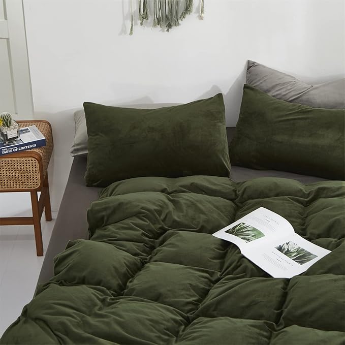 Dark Green Velvet Comforter Set Full Army Green Flannel Velvet Bedding Comforter Set All Deep Green 3 PCs Shaggy Soft Warm and Durable Flannel Blanket Full Women Green Velvet Bedding Set