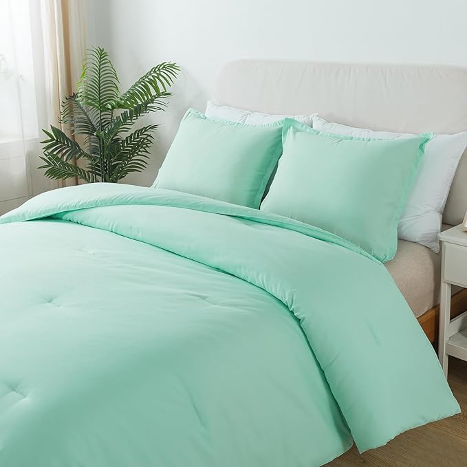 Sage Green Comforter Set Twin Size, Lightweight Down Alternative Soft Boho Bedding Comforter Set, Breathable Fluffy Skin-Friendly Comforter (68"x90") for All Seasons with Pillowcase