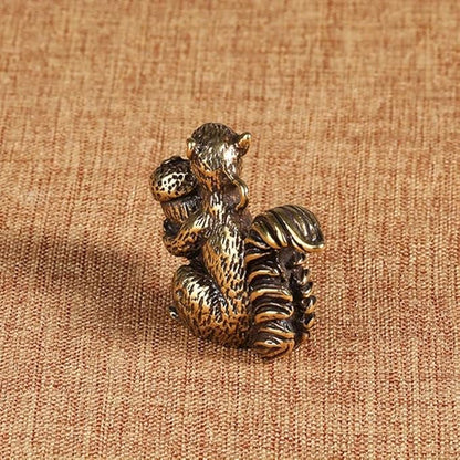 Vintage Solid Brass Squirrel Figurine - Adorable Desk Decor for Collectors - Perfect Home or Office Accent(Squirrel)
