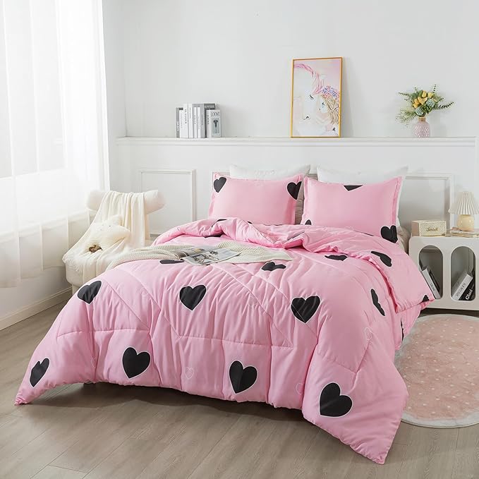 Love Pattern Girls Pink Comforter Set King Size, Blush Pink Cute Love Heart Sexy Comforter Bedding Set for All Seasons, Soft Microfiber 3 Pieces Comforter Set with Pillowcases