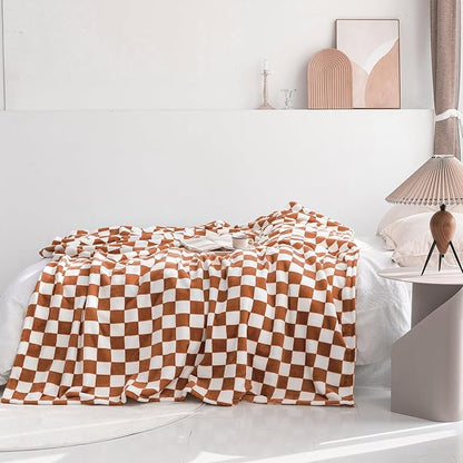 LOMAO Throw Blankets Flannel Blanket with Checkerboard Grid Pattern Soft Throw Blanket for Couch, Bed, Sofa Luxurious Warm and Cozy for All Seasons (Maple Brown, 90"x110")