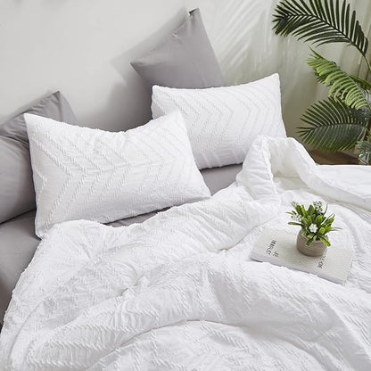 Wellboo White Tufted Jacquard Boho Comforter Set Full Size White Bedding Set Shabby Chic All Season Bed Quilt Women Men White Farmhouse Embroidery Blanket Soft Adult Broken Line Wave Geometry Bed