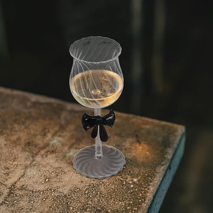 PRETYZOOM Elegant 300ml Glass Wine Goblet with Bow Accent, Vintage Embossed Design, for Romantic Weddings and Valentine's Day Celebration Glassware