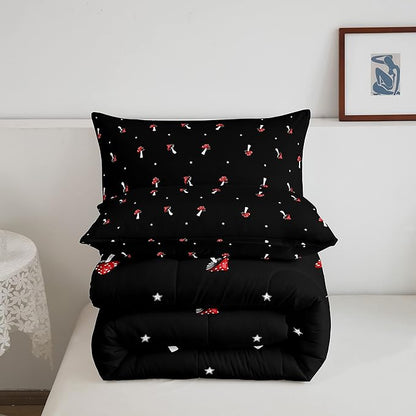 Cute Mushroom Kawaii Comforter Set Queen Kid Cartoon Bedding Set Red Mushroom Duvet Set Farmhouse Botanical Reversible Quilt Set Lovely Natural Wild Plants Comforter Set For Bedroom Decor, Black