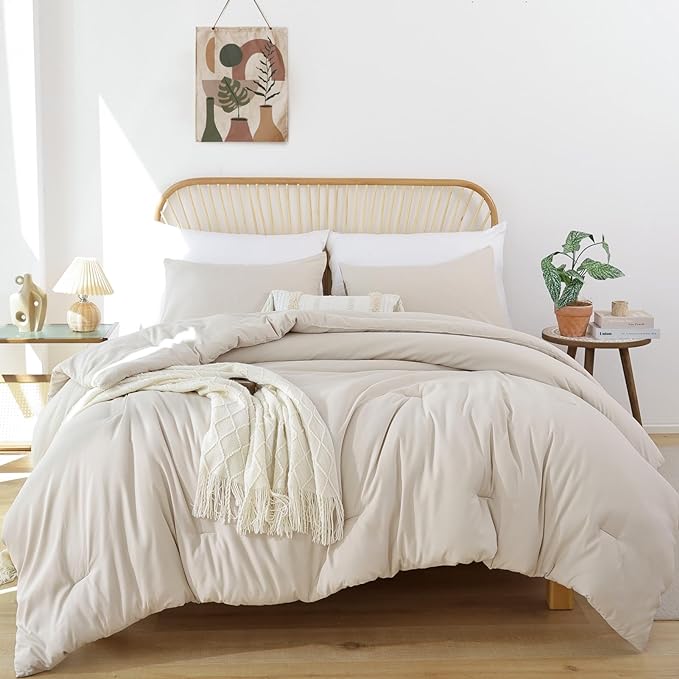 ROSGONIA Beige Twin Comforter Set for College Girls Boys, 1 Boho Comforter & 1 Pillowcase, All Season Kids Comforter Sets Lightweight Dorm Bedding