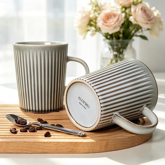Coffee Mugs Set of 4, 18oz Large Striped Stoneware Coffee Cups with Handle | Handmade Ceramic Mugs Set for Women and Men, Dishwasher and Microwave Safe, Suitable for Hot Coffee, Tea, Cocoa, Milk, Glossy