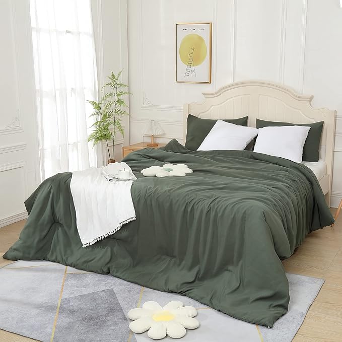 Emerald Green Comforter Twin Size, Modern Bedding Set for Girls/Women, Cute Soft & Lightweight Chic Microfiber Bed Sets, 2pc- 1 Comforter & 1 Pillowcase (66x90 Inches)