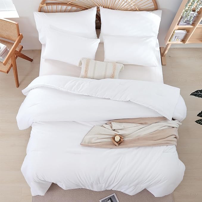 White Comforter California King Comforter Set - 3PCS Oversized Boho Beddsing Set Soft Fluffy Microfiber Comforter for All Season (1 Comforter, 2 Pillowcases)