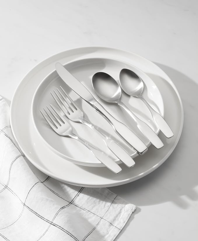 Oneida Paul Revere Dinner Spoons Silverware Set for 4, Flatware | 18/10 stainless steel, satin finish | 6.8 inch length | great for soup or everyday dining, cutlery set, utensil set