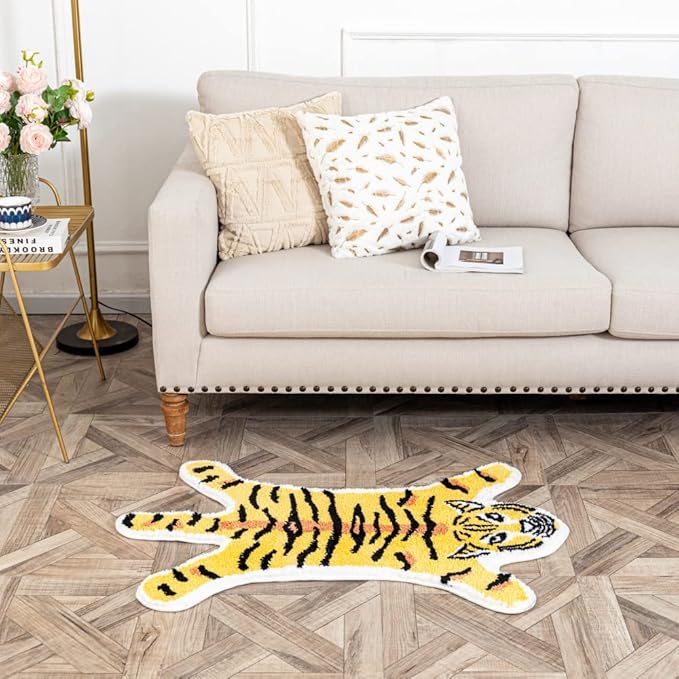 Tiger Shaped Bath Mat for Bathroom Cute Animals Yellow Tiger Cartoon Bath Rug Non-Slip Absorbent Bathtub Rug for Bathroom Tub Door Mat Soft Bathmat Home Decor