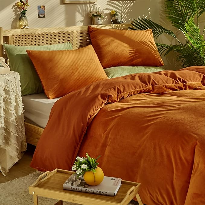 Wellboo Burnt Orange Velvet Comforter Sets Queen Women Girls Rust Caramel Fluffy Bedding Comforters Solid Terracotta Flannel Modern Aesthetic Quilts Warm Winter Plain Reddish Plush 3 PCS Blankets Soft