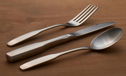 Oneida Paul Revere Dinner Spoons Silverware Set for 4, Flatware | 18/10 stainless steel, satin finish | 6.8 inch length | great for soup or everyday dining, cutlery set, utensil set