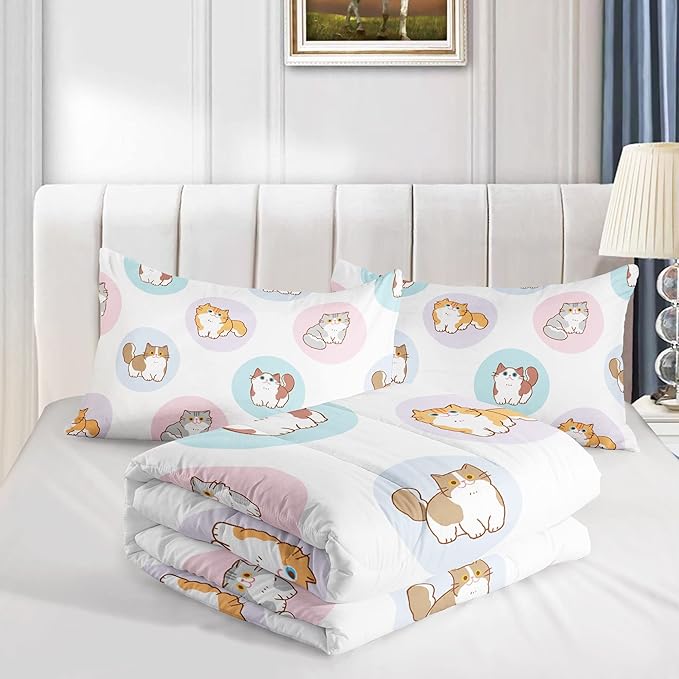 Datura home White Kawaii Cat Comforter Bedding Set Girls Kitten White Print Cute Animal Pattern Bedding Set 1 Comforter 2 Pillowcases Girls Bedroom All Season(Cat White Full) Full 80x90''