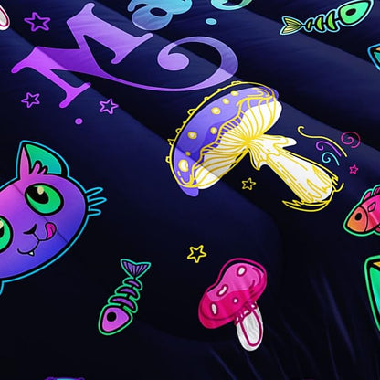 Datura home Mushroom Cat Kids Comforter Bedding Set for Boys Girls, Cartoon Mixed Color Mushroom and Cute Cat Fishbone Pattern Comforter with 2 Pillowcases(Mushroom Cat Twin)