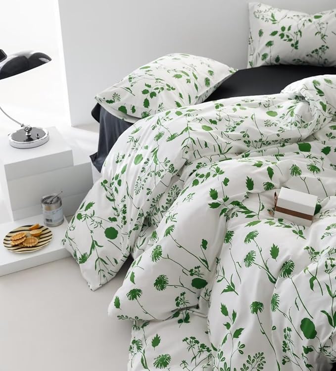 Sage Botanical Comforter Queen White Green Floral Plant Bedding Comforter Set Girls Garden Pattern Printed on White Blanket Rustic Leaf Blossom Women White Farmhouse Comforter Queen