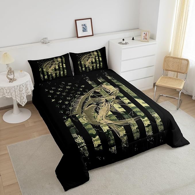 Bass Fish Comforter Set Full Size Fisherman Camouflage Bedding Set Pike Fish Camo American Flag Comforter for Women Men Fsihing Lover Room Farmhouse Fishing Bed Set Wild Quilted Set 3Pcs