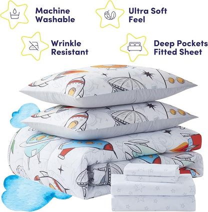 Kids Bedding Set Bed in a Bag for Boys and Girls Toddlers Printed Sheet Set and Comforter, Full, Floating in Space (Pack of 4)