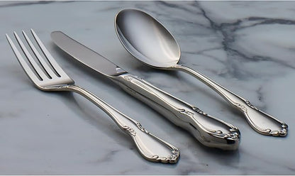 Oneida Silverware Set, Chateau Fine Flatware Dinner Knives Set, Service For 4, 18/10 Stainless Steel Knives, Dishwasher Safe, Utensils, Tableware, Cutlery, Dinner Knife (Silver, 4 Piece)