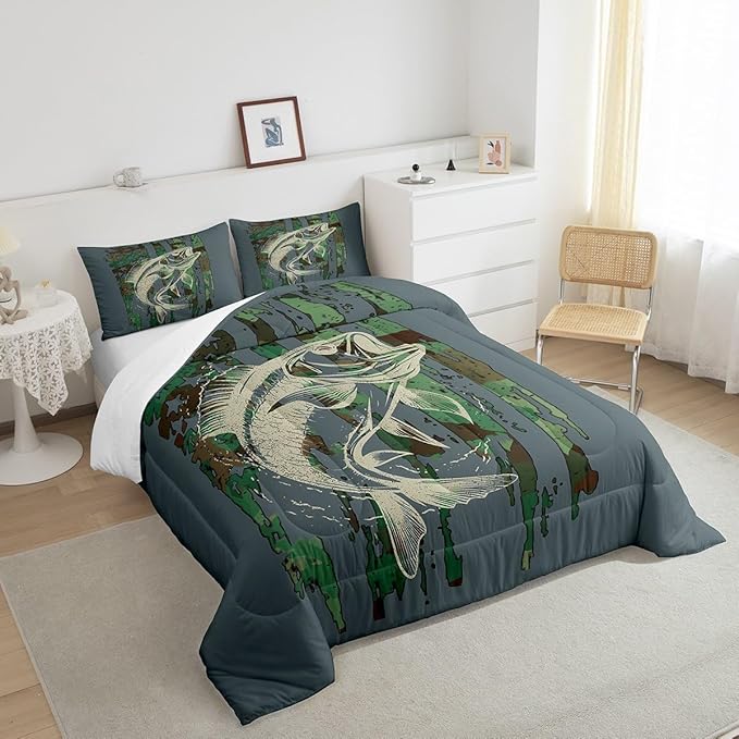 Bass Fish Comforter Set Full Size Green Camouflage Bedding Set for Fishing Lover Gifts Boys Girls Camo Pike Fish Fishing Comforter Wild Fisherman Bed Set Rustic Cabin Bedroom Decor