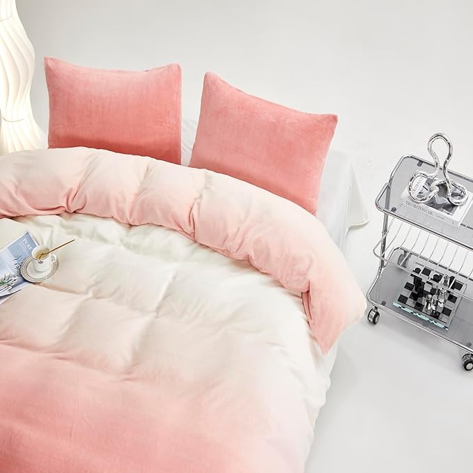Wellboo Pink White Gradient Comforter Set Queen White and Pink Fluffy Bedding Blush Pink Velvet Comforters for Women Girls Bean Pink Gradient Flannel Quilts Farmhouse Abstract Art Watercolor Blankets