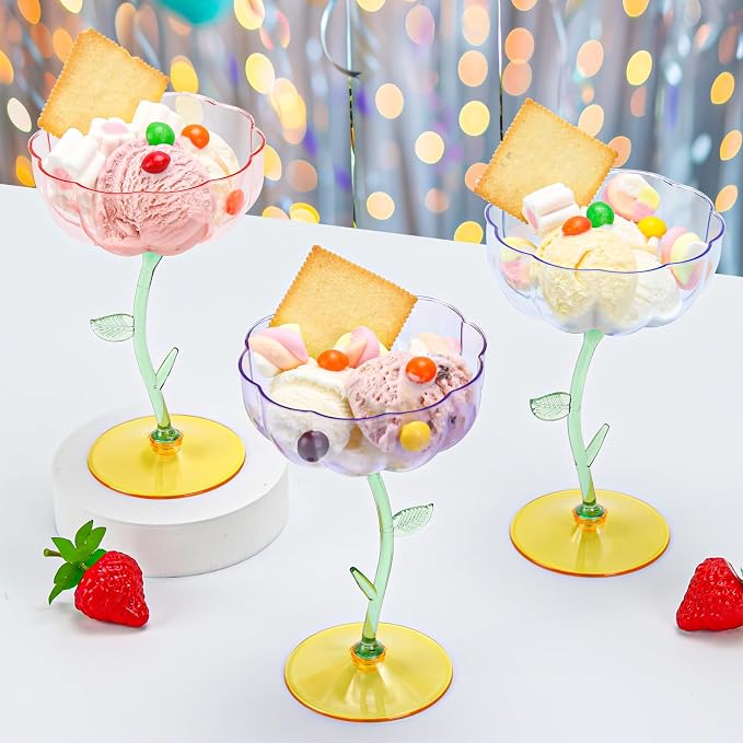 12 Pcs Pink Plastic Ribbed Coupe Glasses Detachable 7oz Flower Cocktail Glasses Modern Wavy Plastic Cocktail Coupes Disposable Martini Glasses Mimosa Glassware champagne goblets (12, PInk)