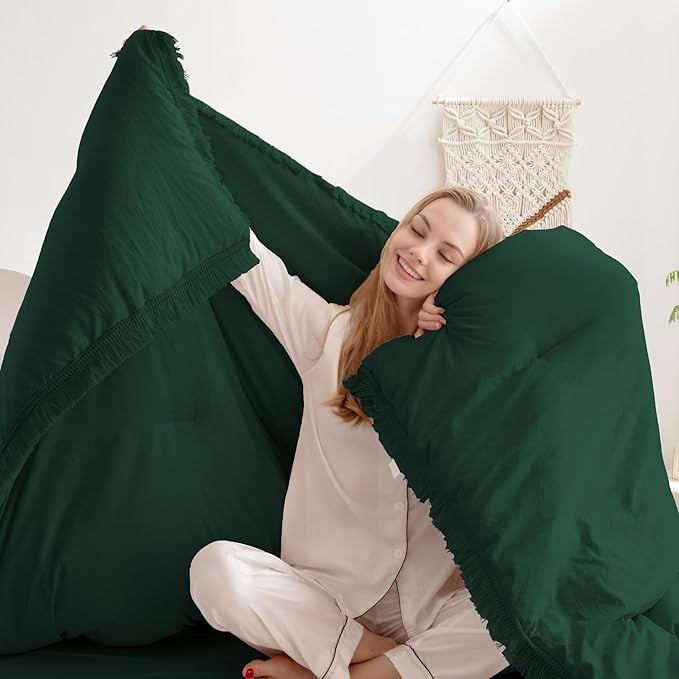 Andency Dark Emerald Green Twin/Twin XL Comforter Set, 2 Pieces Boho Lightweight Forest Tassel Bedding Sets, All Season Soft Bed Set (66x90In Comforter & 1 Pillowcase)