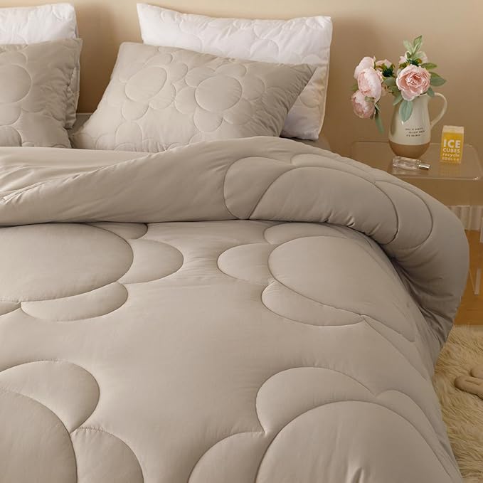 Khaki Flower Comforter King Light Champagne Sunflower Print Bed King Comforter 3 PCs Light Champagne Floral Comforter for Women Girls Bedroom Decor All Season Hotel Quality Comforter Set
