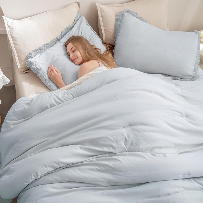 Andency Light Grey Comforter Set King, 3 Pieces Boho Tassel Lightweight Bedding Comforter Sets for King Bed, All Season Soft Fluffy Fringe Bed Set (104x90In Comforter & 2 Pillowcases)