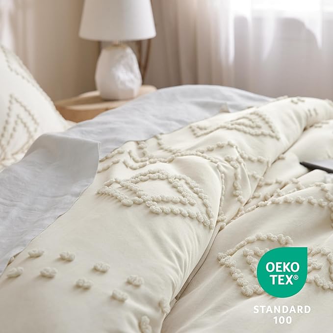 Bedsure Boho Comforter Set Queen - Dark Grey Tufted Bedding Comforter Set, 3 Pieces Farmhouse Shabby Chic Embroidery Bedding Set, Soft Geometric Pattern Comforter for All Seasons
